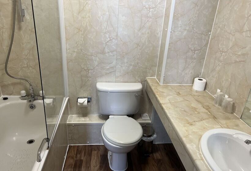 Номер Стандарт Трехместный, Eliza House