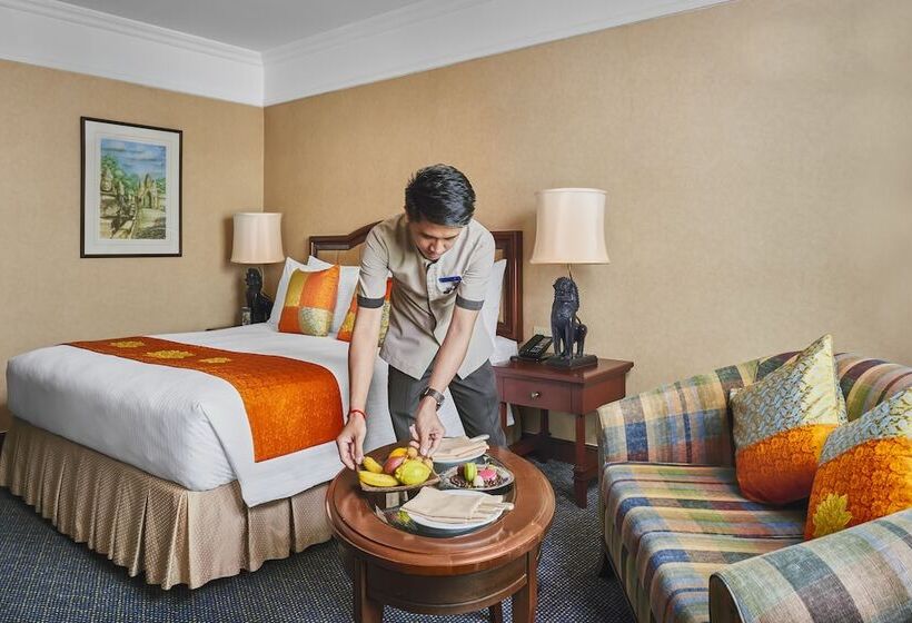 חדר קלאב, The Great Duke Phnom Penh