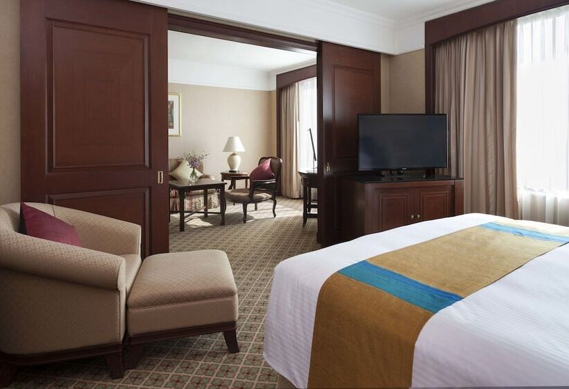 סוויטת ג'וניור, The Great Duke Phnom Penh