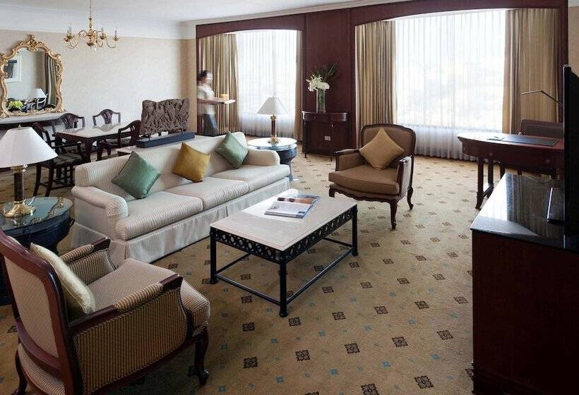 סוויטה אקזקיוטיב, The Great Duke Phnom Penh