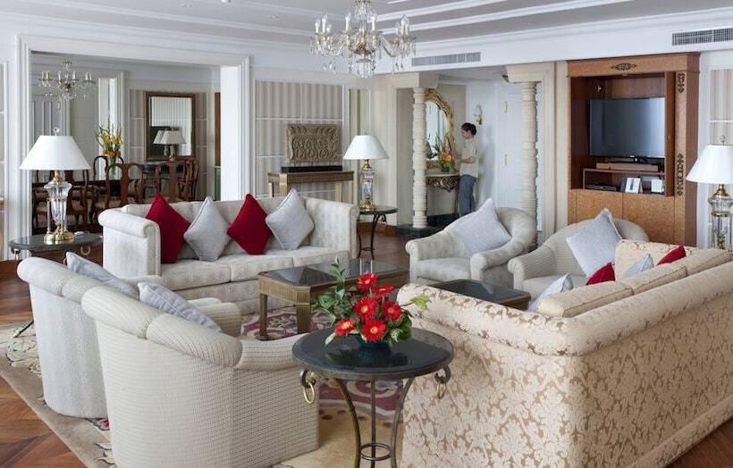 סוויטה מלכותית, The Great Duke Phnom Penh