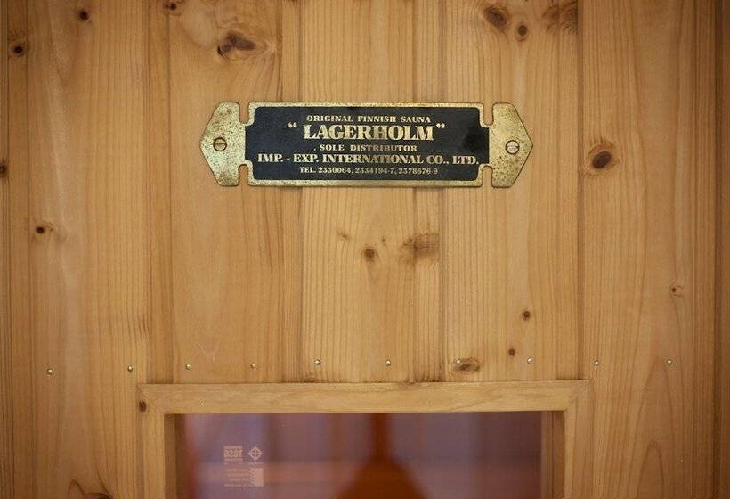 סוויטה מלכותית, The Great Duke Phnom Penh