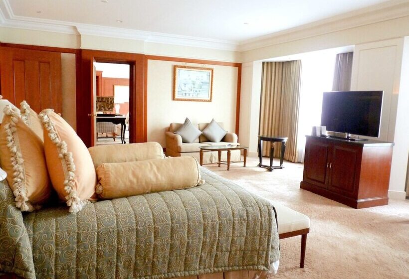 סוויטה נשיאותית, The Great Duke Phnom Penh