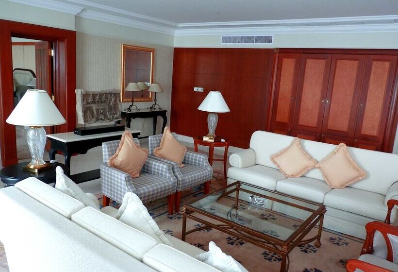 סוויטה נשיאותית, The Great Duke Phnom Penh