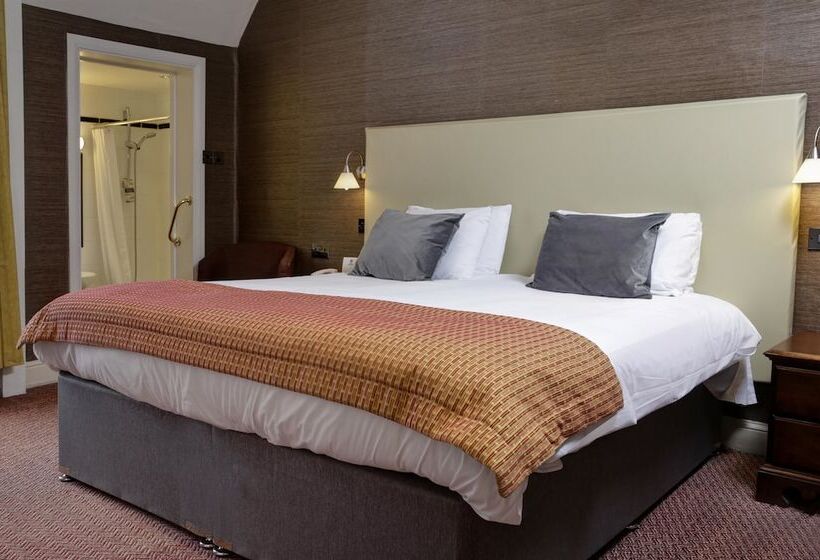 高级大房间, The Rose & Crown