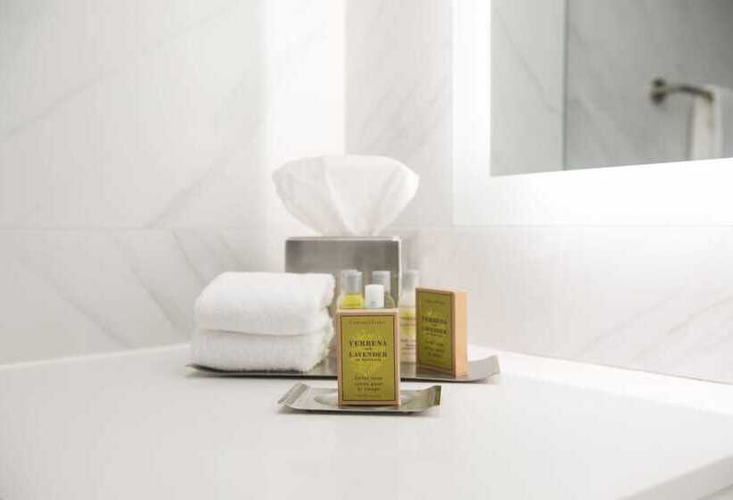 חדר סטנדרט שתי מיטות זוגיות, Chateau Cartier Hotel & Resort Ascend Hotel Collection