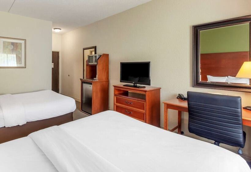 غرفة بيزنس, Comfort Inn & Suites Thousand Islands Harbour District