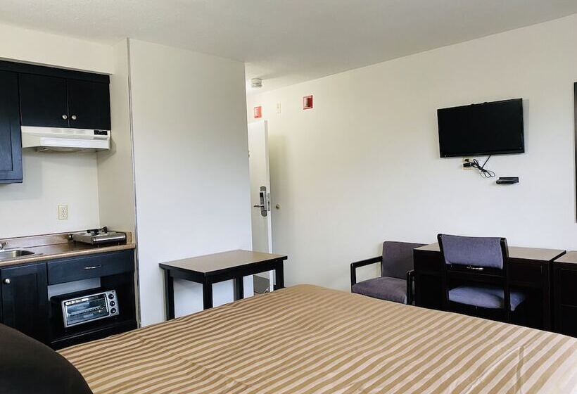 חדר דלוקס, Happy Day Inn