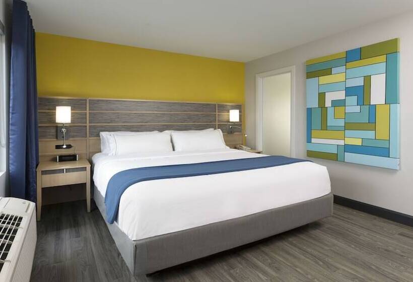 سوییت, Holiday Inn Express Quebec City Sainte Foy, An Ihg