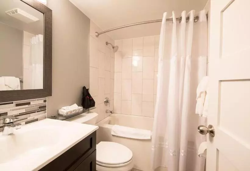 اتاق سوپریور, Prestige Oceanview Hotel Prince Rupert
