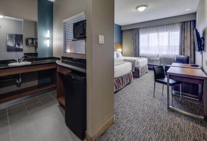 Номер Executive, Heritage Inn Hotel & Convention Centre   Pincher Creek