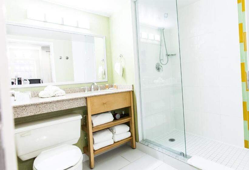 Стандартный Номер Кровать Кинг, Best Western Premier Toronto Airport Carlingview