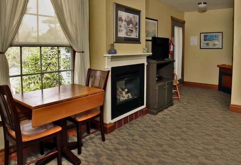 Люкс, Kettle Creek Inn