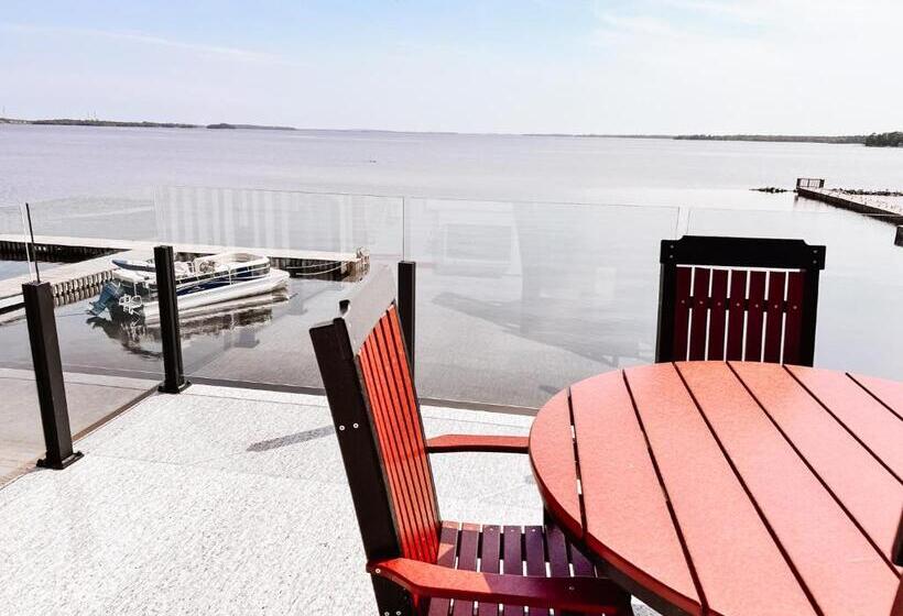 발코니가 있는 스위트, La Place Rendez Vous