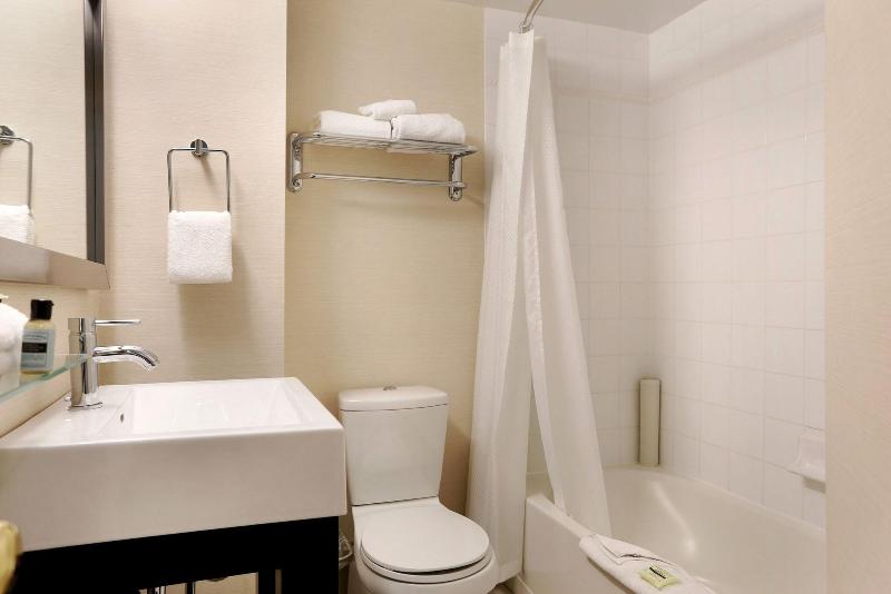 جناح سرير كينج, Sandman Hotel Vancouver Downtown