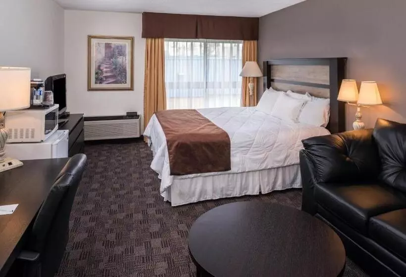 キングサイズベッドのデラックスルーム, Days Inn By Wyndham Sudbury & Conference Centre