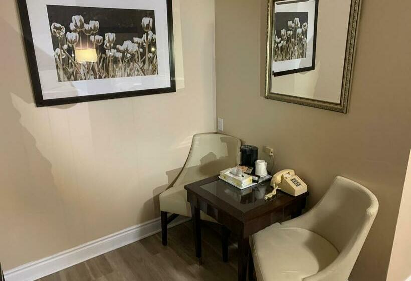 חדר סטנדרט שתי מיטות זוגיות, Rogers Motel