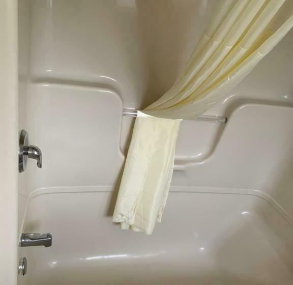 חדר סטנדרט שתי מיטות זוגיות, Rogers Motel