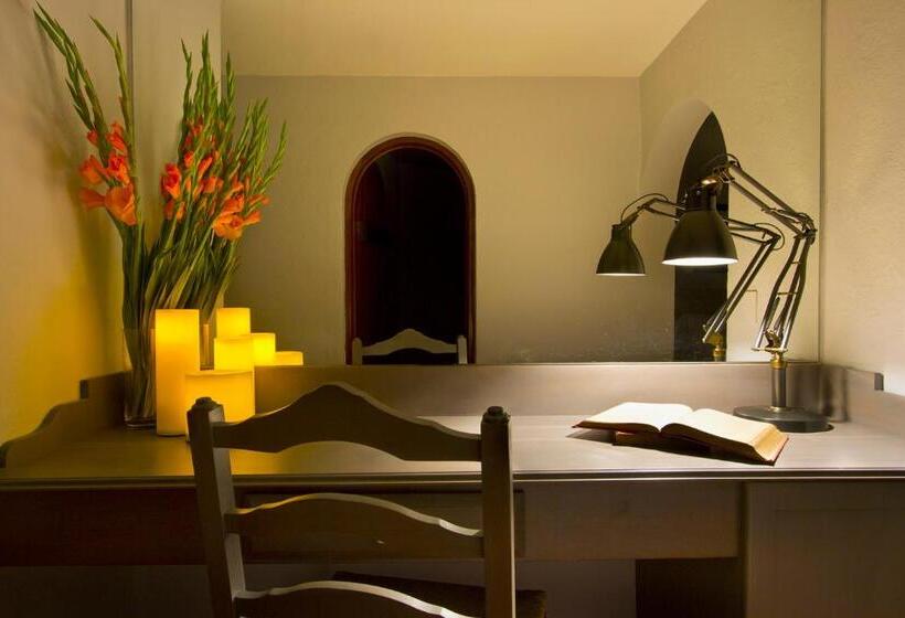 غرفة ديلوكس, Alta Las Palomas