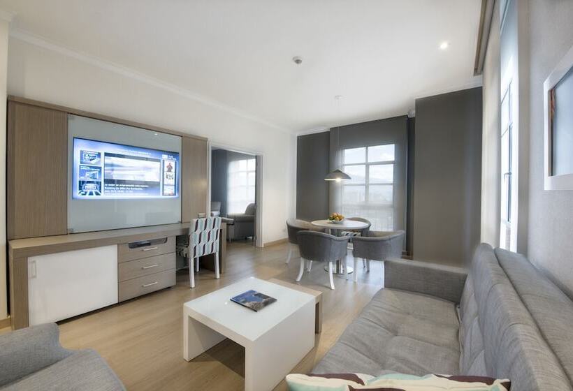 套房, Dann Carlton Medellin