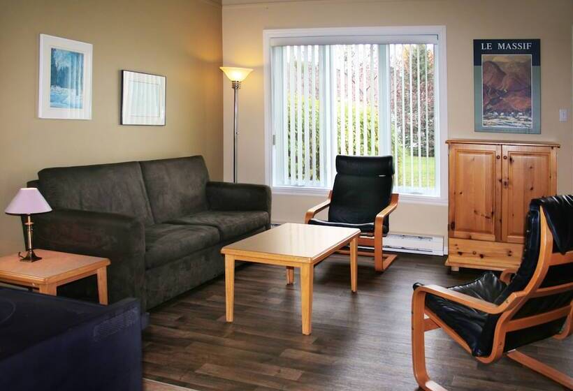 2ベッドルームアパートメント, Hebergement Montsteanne Condos