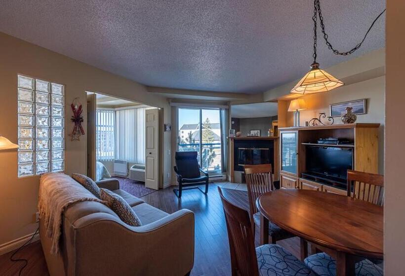 1ベッドルームアパートメント, Hebergement Montsteanne Condos