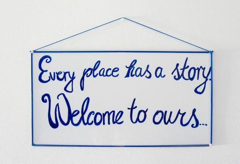 Łóżko we Wspólnym Pokoju, Hostel Petra Marina