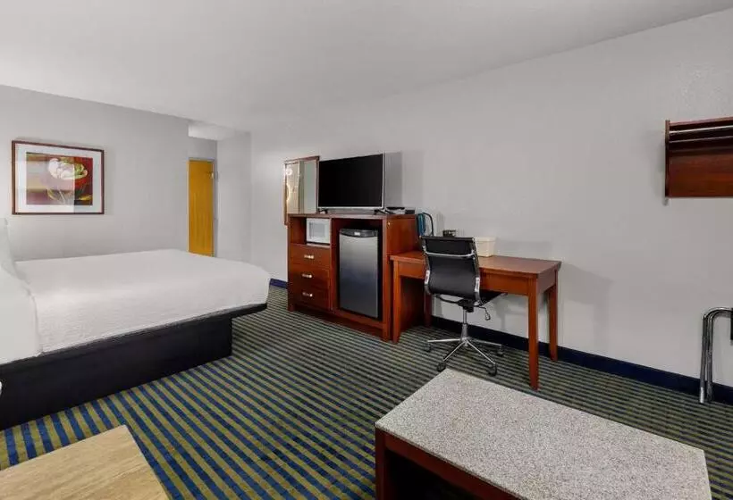 Standard-huone King-vuode, Surestay Plus By Best Western Brooks