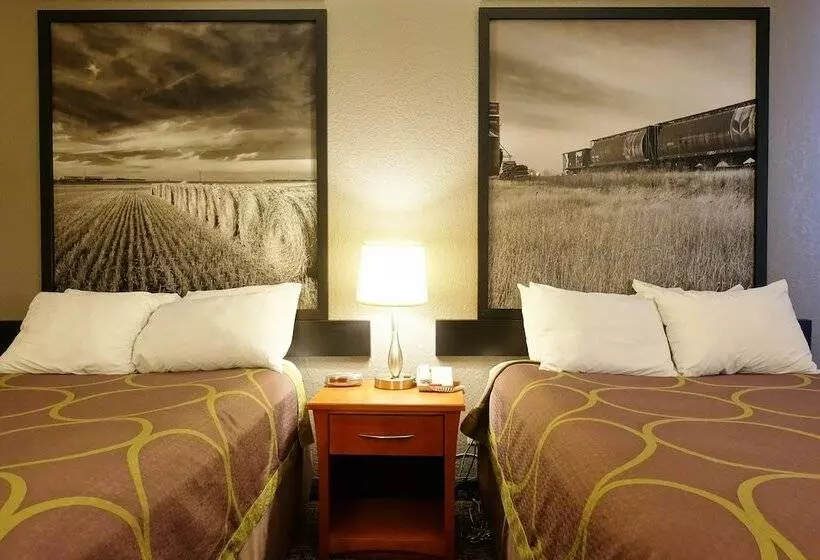 اتاق استاندارد با 2 تخت دوبل, Super 8 By Wyndham Regina