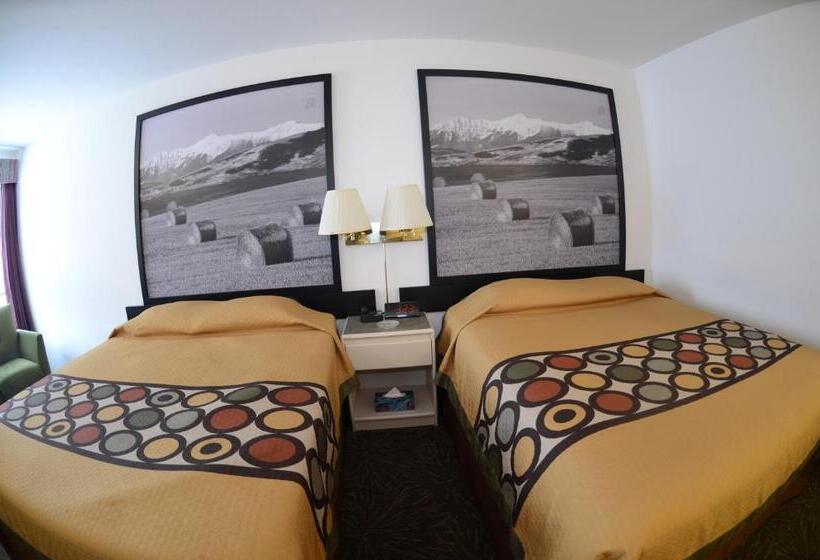 Standart Oda, Super 8 By Wyndham Taber Ab