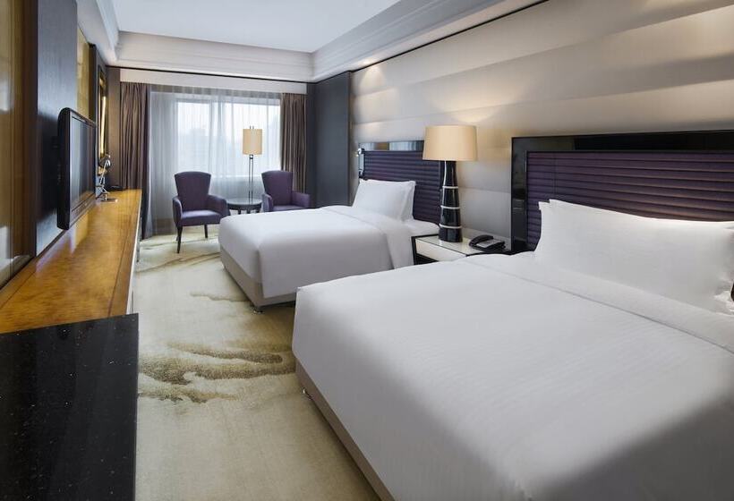 غرفة بريميوم, Crowne Plaza Chengdu City Center, An Ihg
