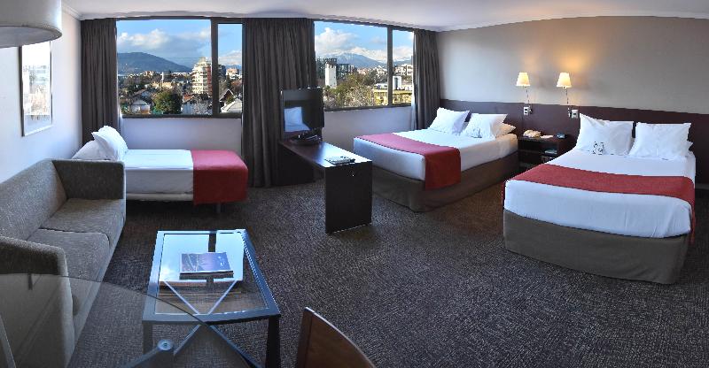 חדר סטנדרט לשלושה, Director Vitacura