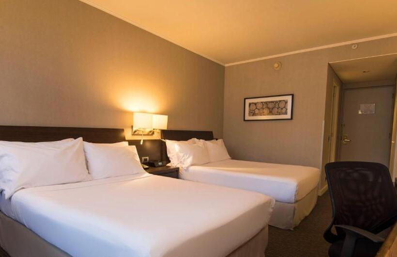 Номер Стандарт 2 Двуспальные Кровати, Holiday Inn Express   Temuco, An Ihg