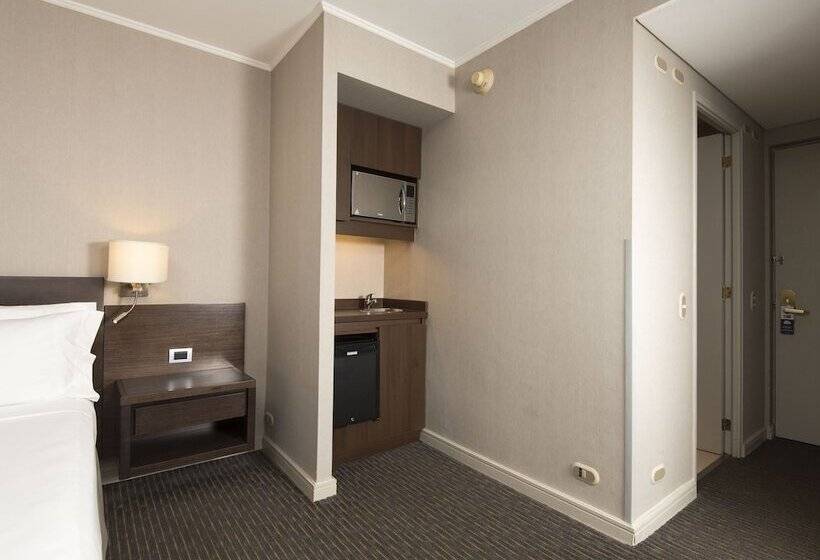 Номер Стандарт 2 Двуспальные Кровати, Holiday Inn Express   Temuco, An Ihg