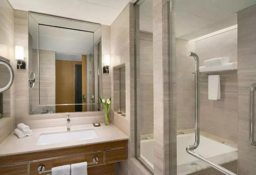 キングサイズベッドのデラックスルーム, Kerry Hotel, Beijing By Shangri La