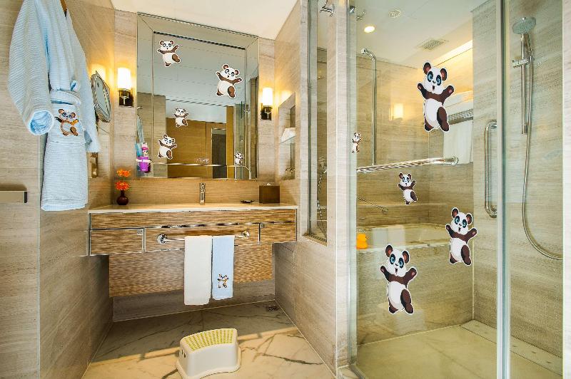 Номер Deluxe, Kerry Hotel, Beijing By Shangri La