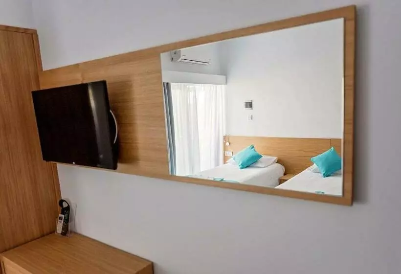 3-Bett-Standardzimmer, Pyramos