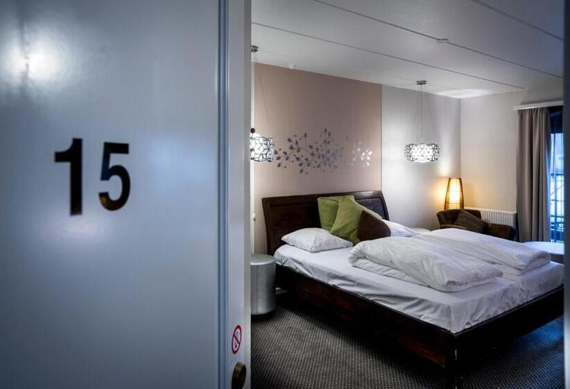 غرفة سوبيريور فردية, Ry