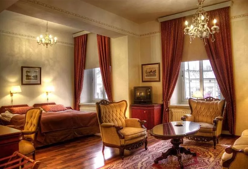 スタンダードルーム, Astor