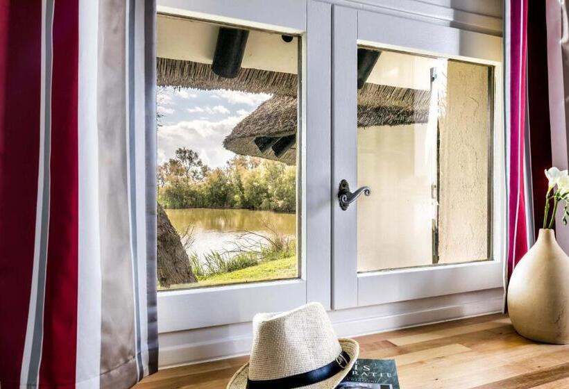 غرفة ديلوكس, Les Bains Gardians