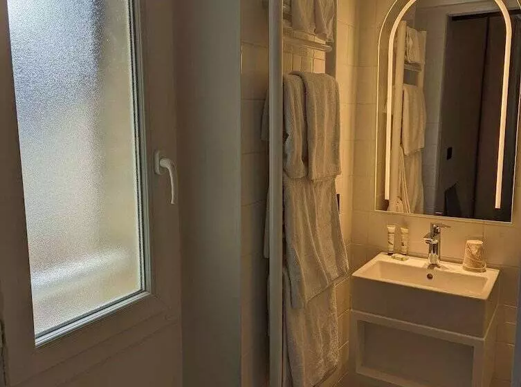 スーペリアールーム, Best Western Bretagne Montparnasse