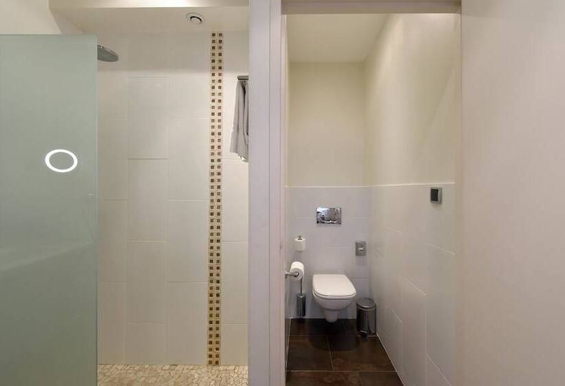 컴포트 룸, Best Western Plus La Corniche