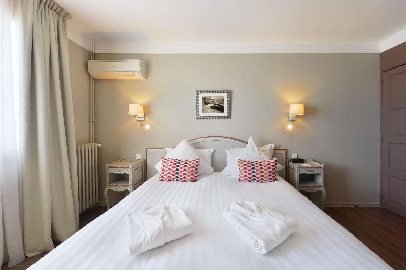 Quarto Superior, Best Western Plus La Corniche
