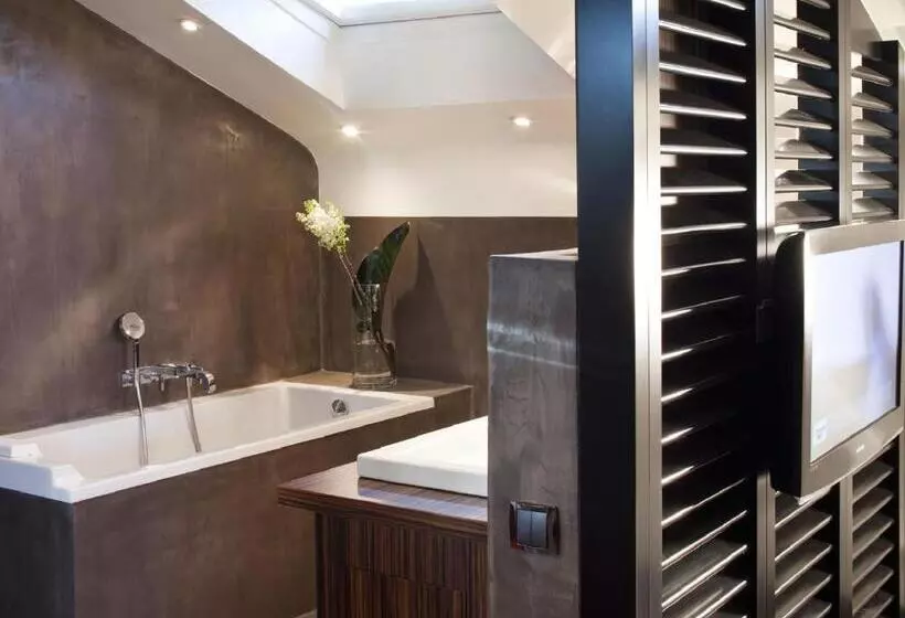 Superior Suite, Du Golf