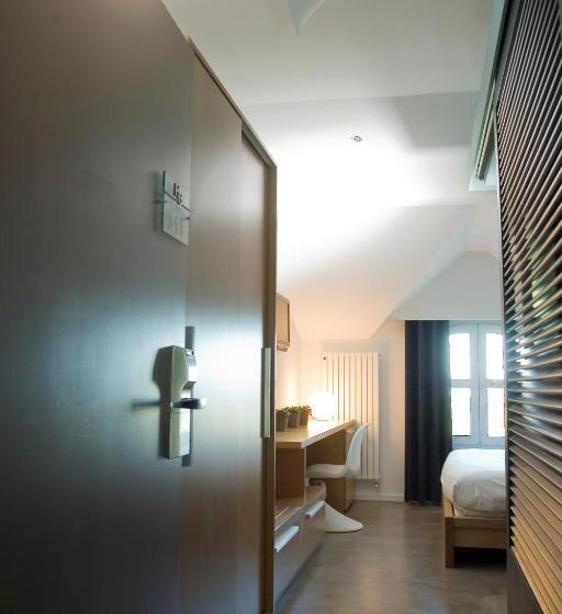 スーペリアールーム, Du Golf