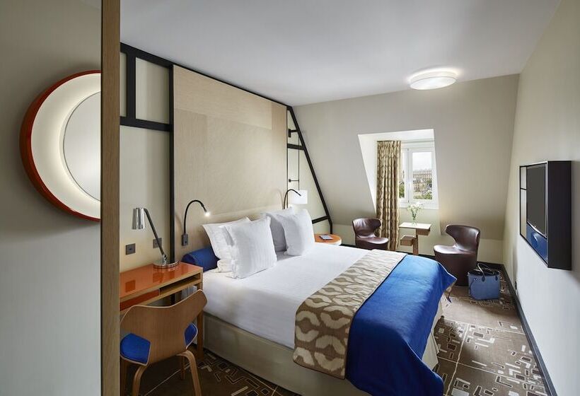 エクゼクティブルーム, Bel Ami