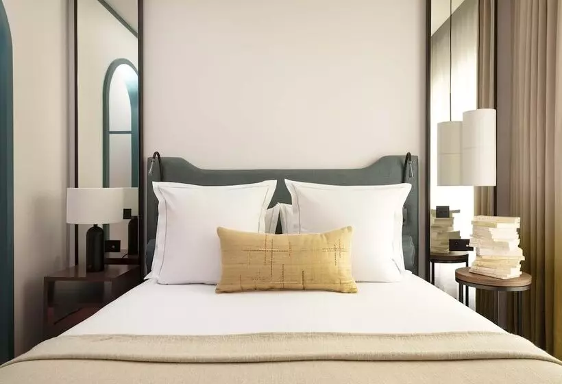 Quarto executivo, Bel Ami