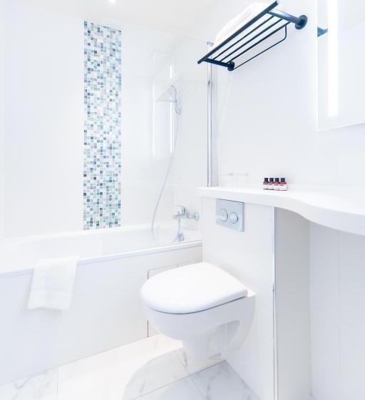 スタンダードトリプルルーム, Bleu De Grenelle Tour Eiffel