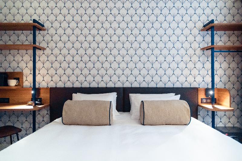 スタンダードルーム, Bleu De Grenelle Tour Eiffel