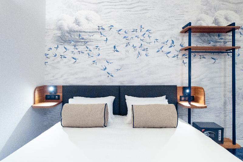 スタンダードルーム, Bleu De Grenelle Tour Eiffel